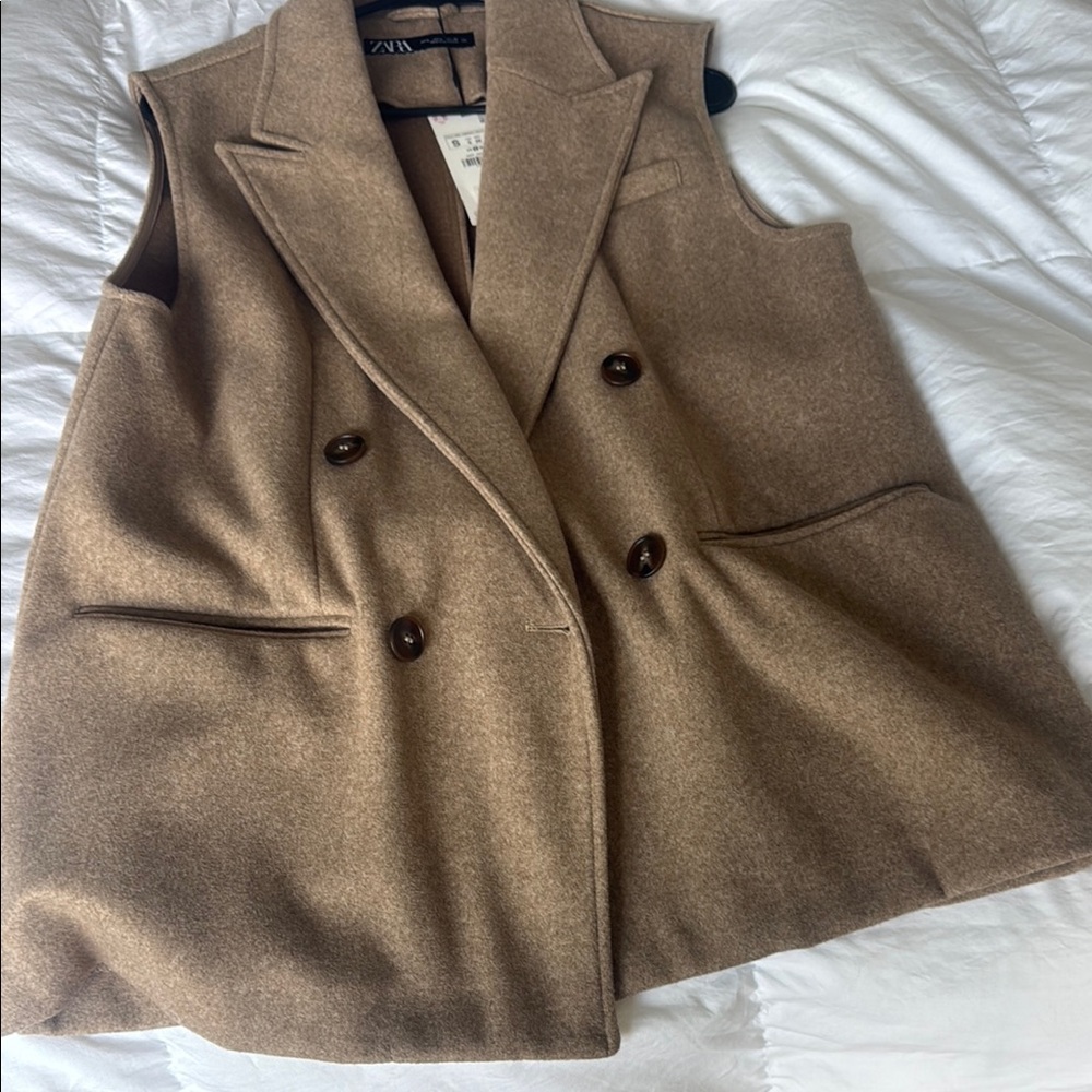 Zara Women's Brown Double-Breasted Vest